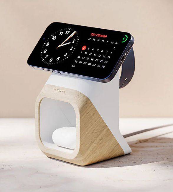Nova Wireless Charging Station - Loaded Magazine