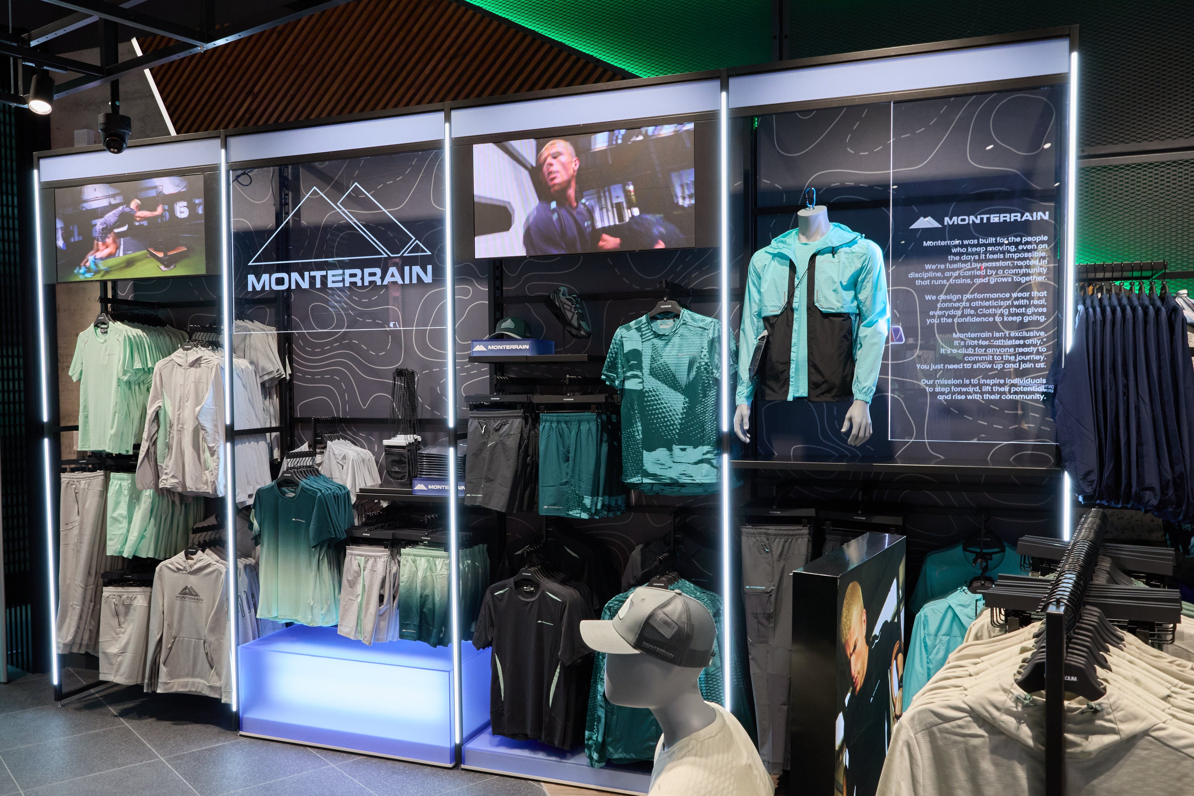 FOOTASYLUM IS OPENING A BRAND-NEW STORE AT THE TRAFFORD CENTRE THIS WEEKEND