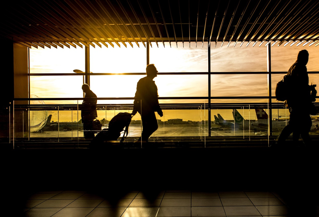 6 Smart Storage Solutions for Frequent Travelers