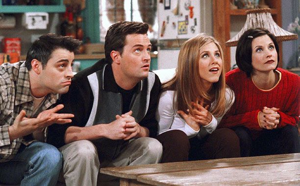 90s Sitcoms Still Feel More Comforting Than Modern TV