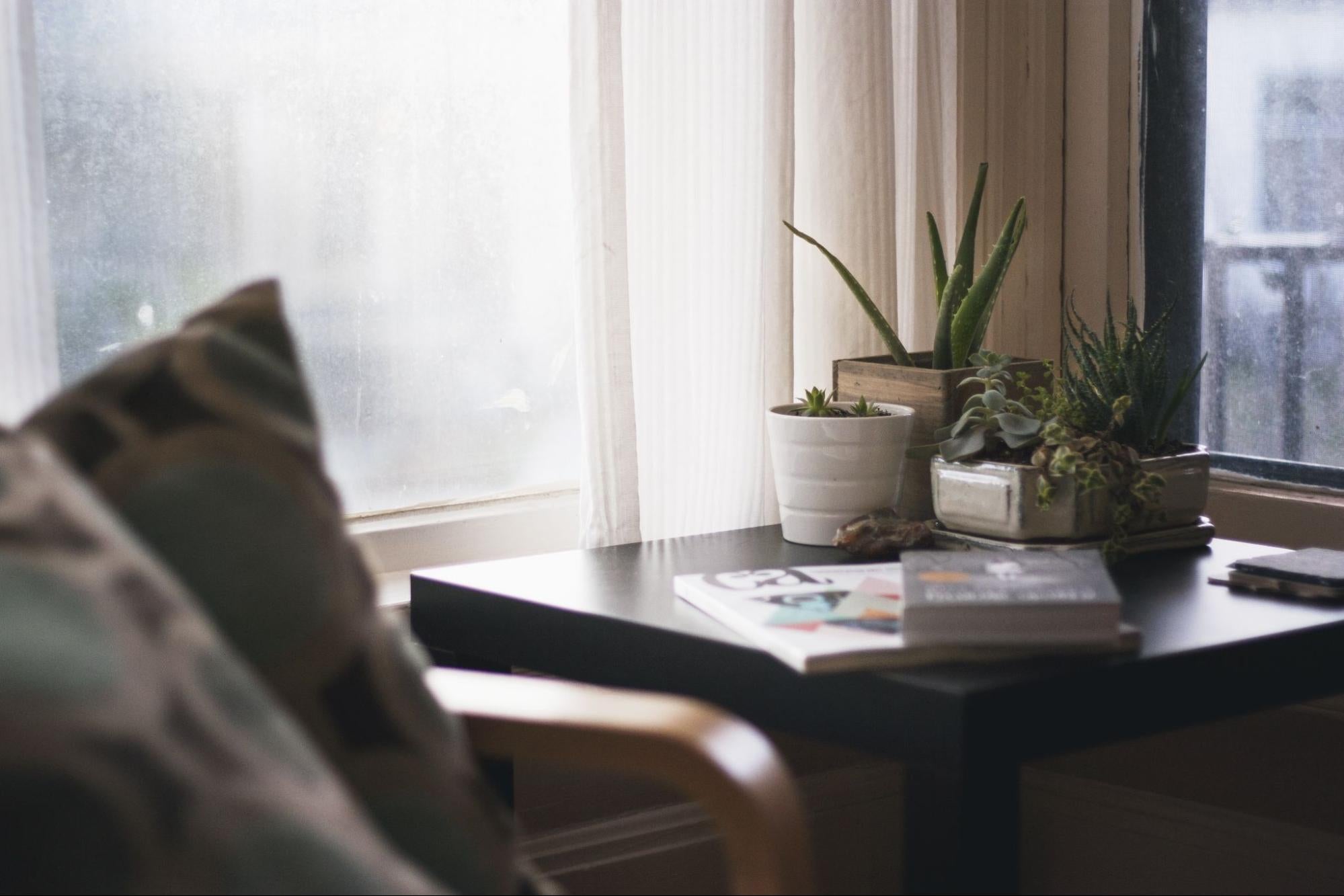Essential Home Checks Before Leaving for an Extended Trip