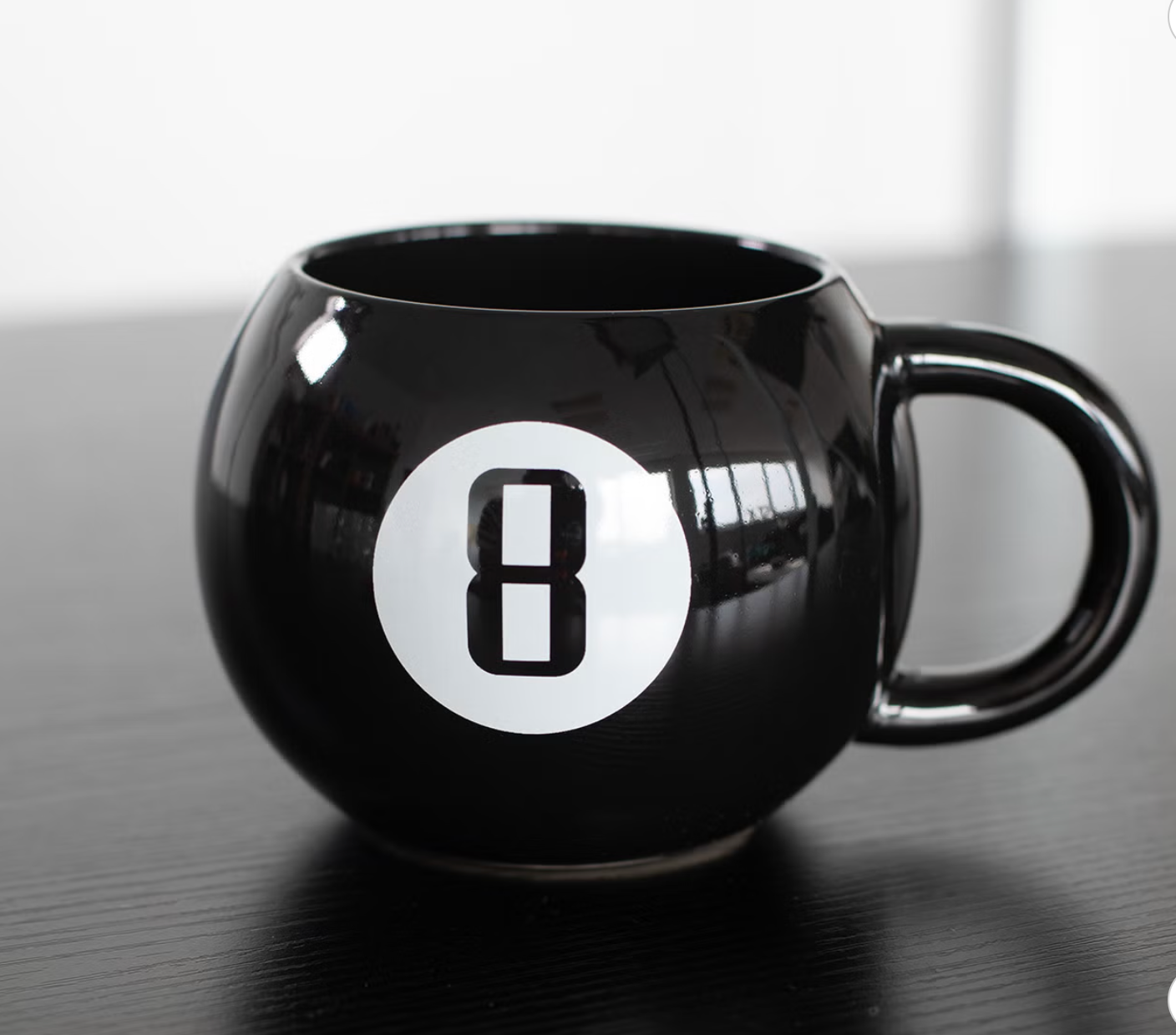 8 BALL MUG