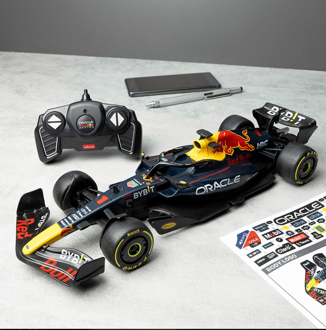 Remote Control Oracle Red Bull Racing 1:18 Car by Rastar