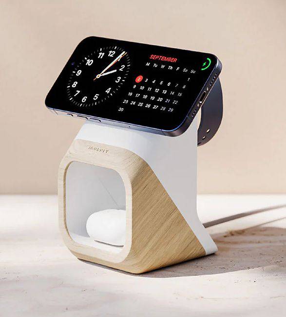 Nova Wireless Charging Station